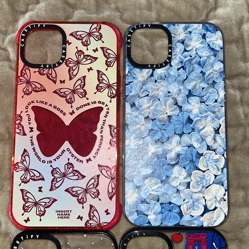 Casetify iPhone 14 plus cases a lot of four - Picture 3 of 4
